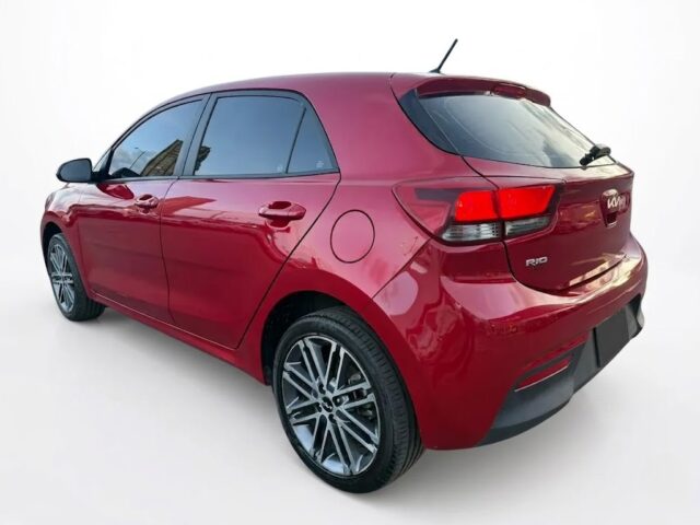 Kia Rio Vibrant 2024